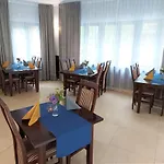 B&B Karpacki & - Blisko Wyciagu, Restauracja, Sala Zabaw, Bar 24h (adults Only)