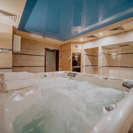 Karpacki & - Blisko Wyciagu, Restauracja, Sala Zabaw, Bar 24h (adults Only) Bed & Breakfast 3*