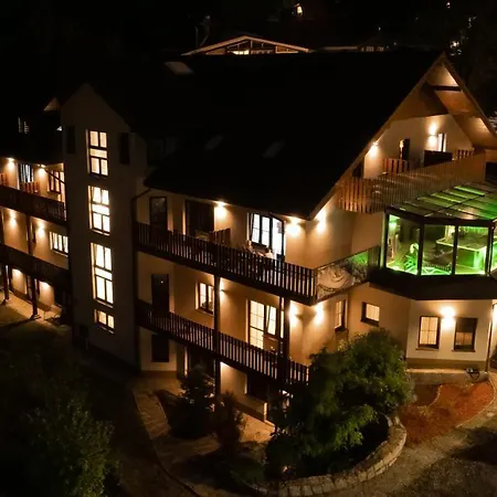 Bed & Breakfast Karpacki & - Blisko Wyciagu, Restauracja, Sala Zabaw, Bar 24h (adults Only) 3*