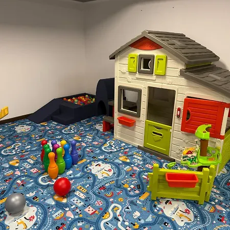 Karpacki & - Blisko Wyciagu, Restauracja, Sala Zabaw, Bar 24h (adults Only) Bed & Breakfast