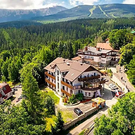 Karpacki & - Blisko Wyciagu, Restauracja, Sala Zabaw, Bar 24h (adults Only) B&B 카르파츠
