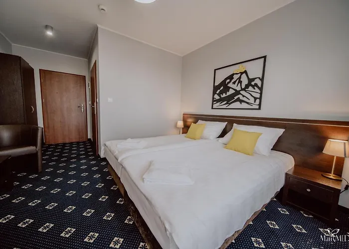 Couette-café Karpacki & - Blisko Wyciagu, Restauracja, Sala Zabaw, Bar 24h (adults Only) Karpacz