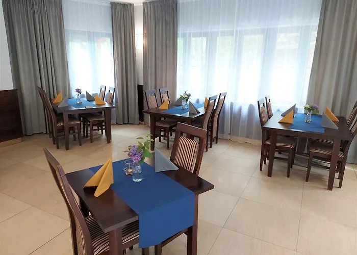 Couette-café Karpacki & - Blisko Wyciagu, Restauracja, Sala Zabaw, Bar 24h (adults Only)